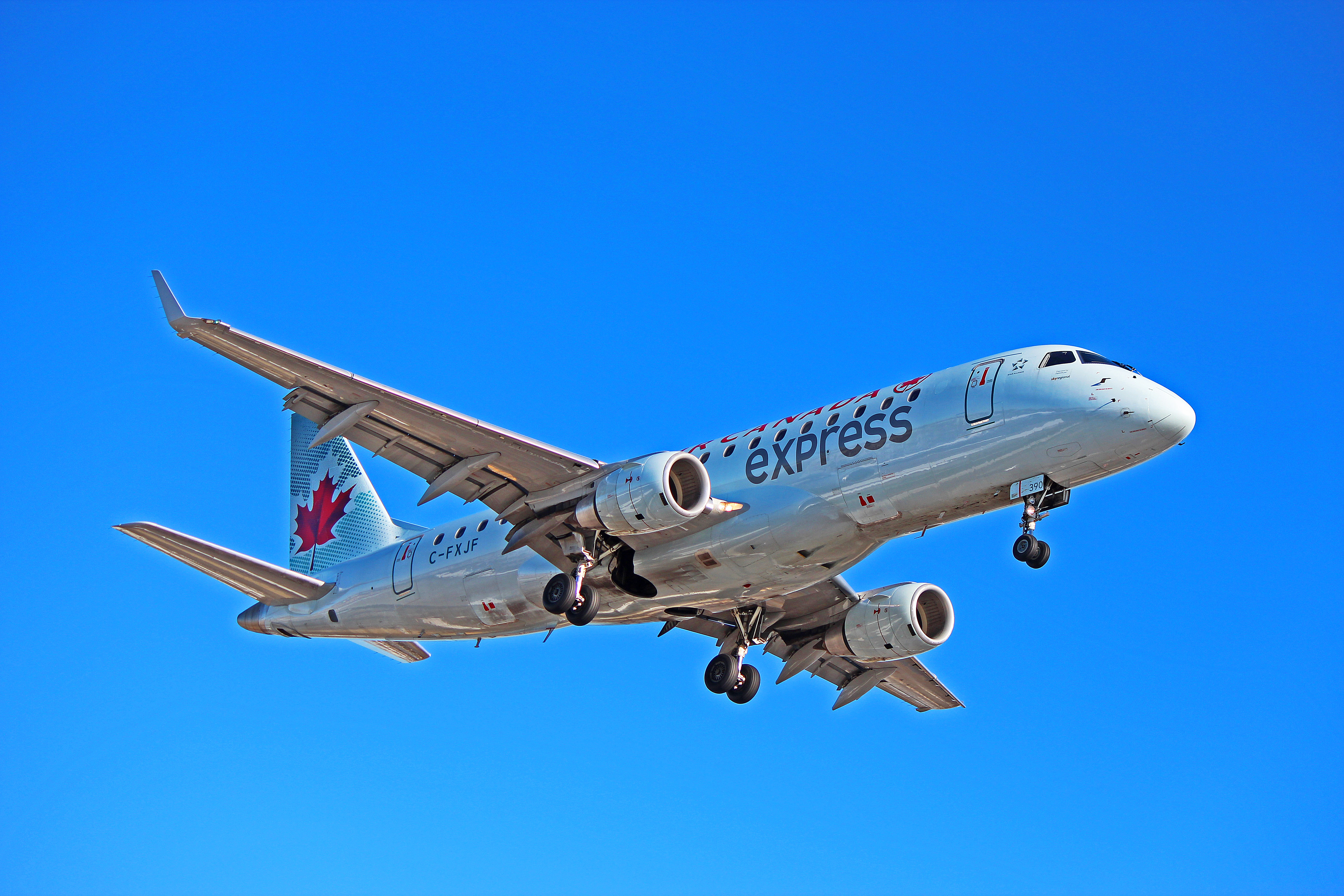 c-fxjf air canada embraer erj-175