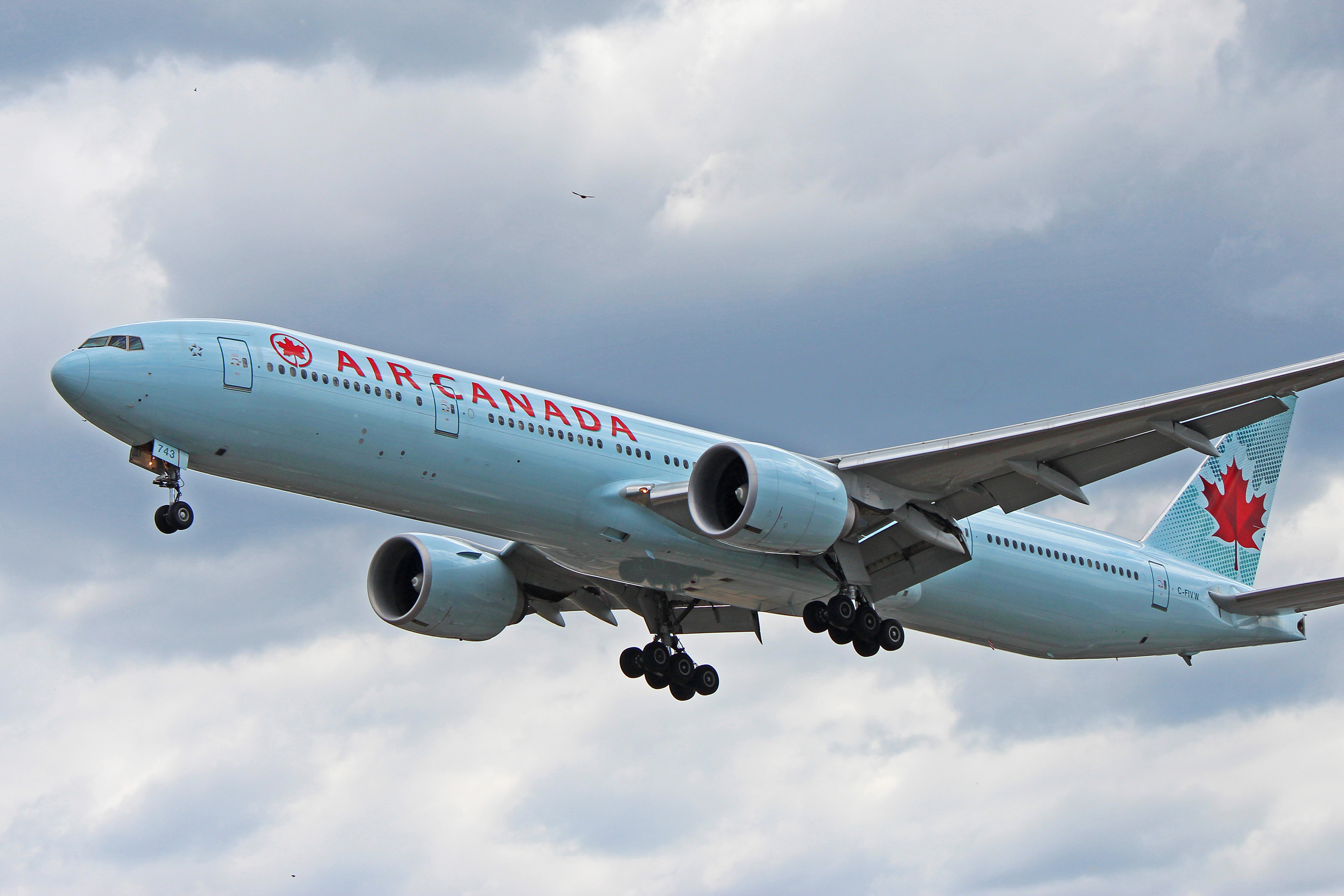 C Fivw Air Canada Boeing 777 300er At Yyz In July 2017