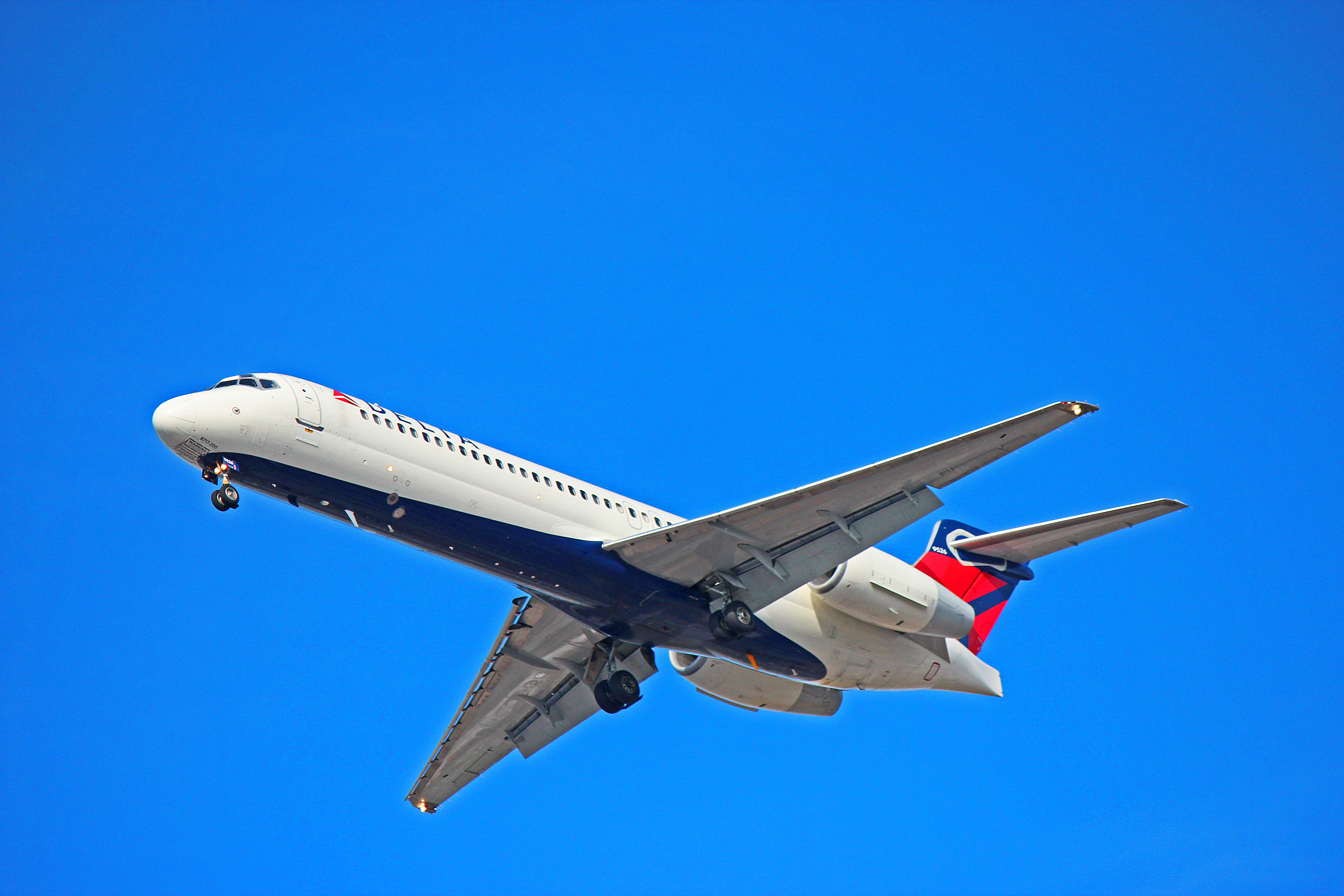 n967at delta airlines boeing 717-200