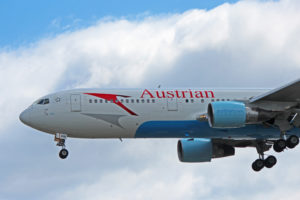 oe-law austrian airlines boeing 767-300er toronto yyz