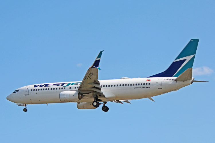 C-FUSM: WestJet Boeing 737-800 At Toronto Pearson International Airport