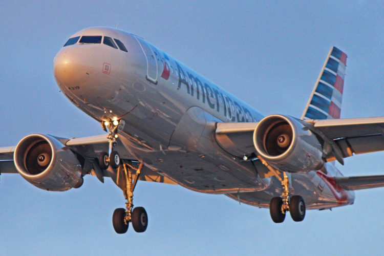 n90024 american airlines airbus a319-100 winglets toronto