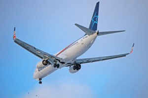 ok-tso air transat boeing 737-800 smartwings toronto pearson yyz