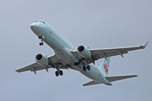 c-fmzr air canada embraer erj-190ar toronto pearson yyz