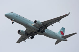 c-fmzr air canada embraer erj-190ar toronto pearson yyz