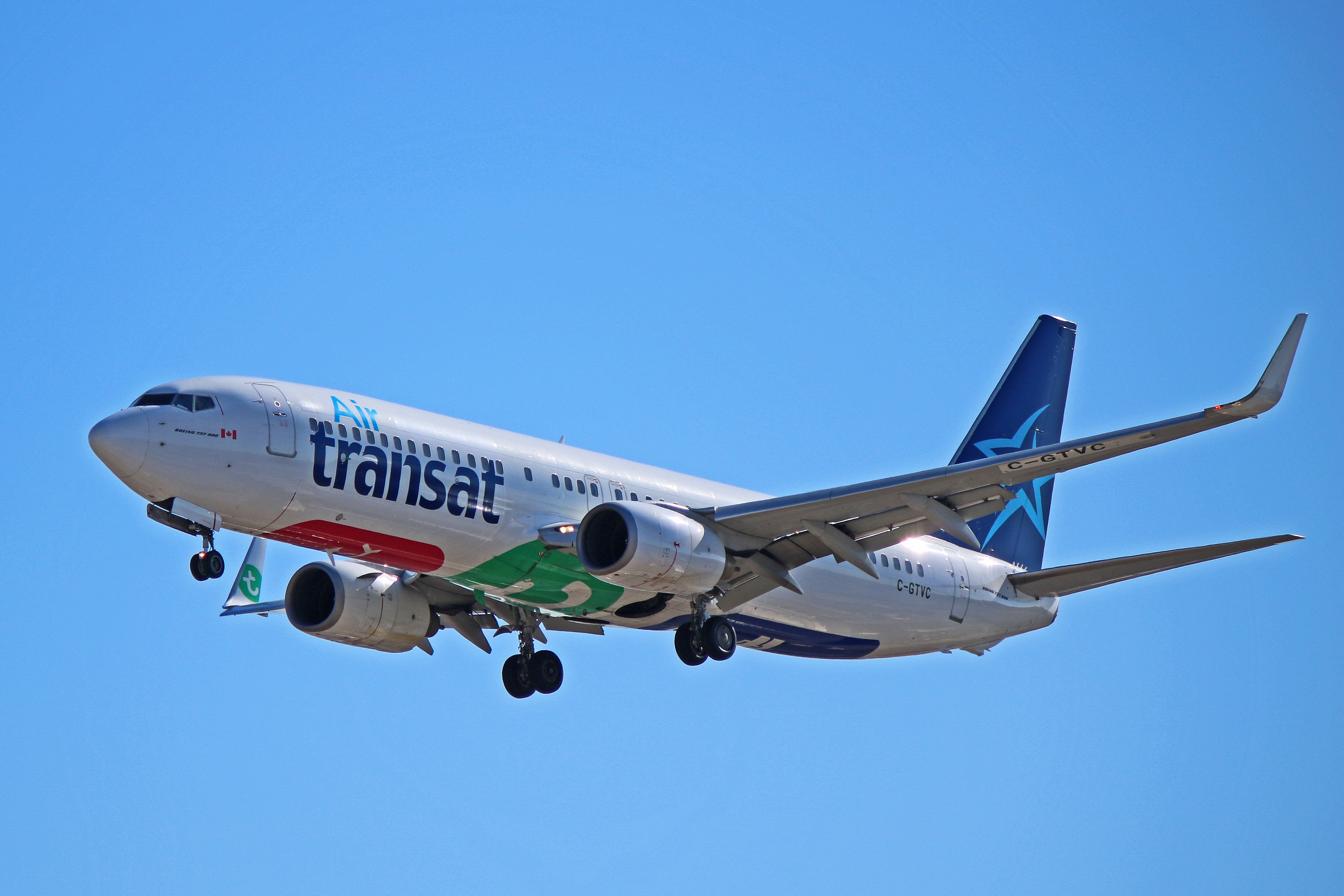 c-gtvc air transat boeing 737-800 transavia france toronto pearson yyz