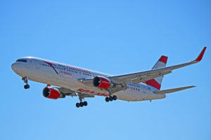 oe-lay austrian airlines boeing 767-300er toronto pearson yyz