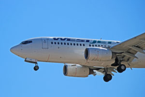 c-fwsv westjet airlines boeing 737-700 toronto pearson yyz