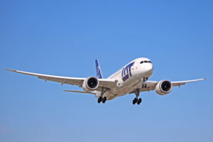 sp-lrh lot polish airlines boeing 787-8 dreamliner poland toronto pearson yyz