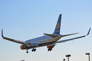 tf-iso icelandair boeing 767-300er b763 toronto pearson yyz