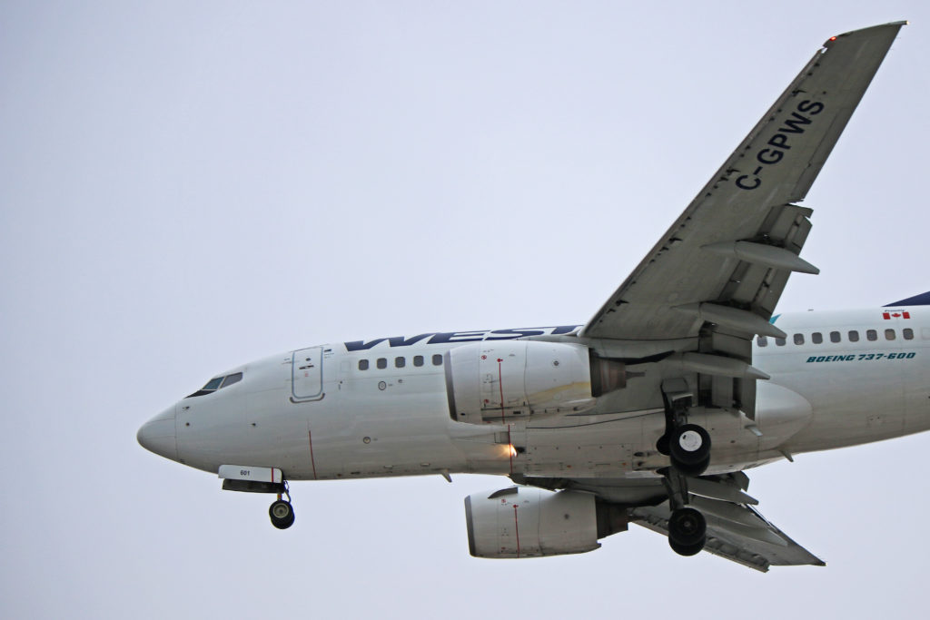 C-GPWS: WestJet Boeing 737-600 (First B736 In Fleet)