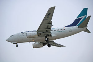 c-gpws westjet airlines boeing 737-600 b736 toronto pearson yyz
