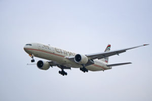 a6-eto etihad airways boeing 777-300er b77w toronto pearson yyz