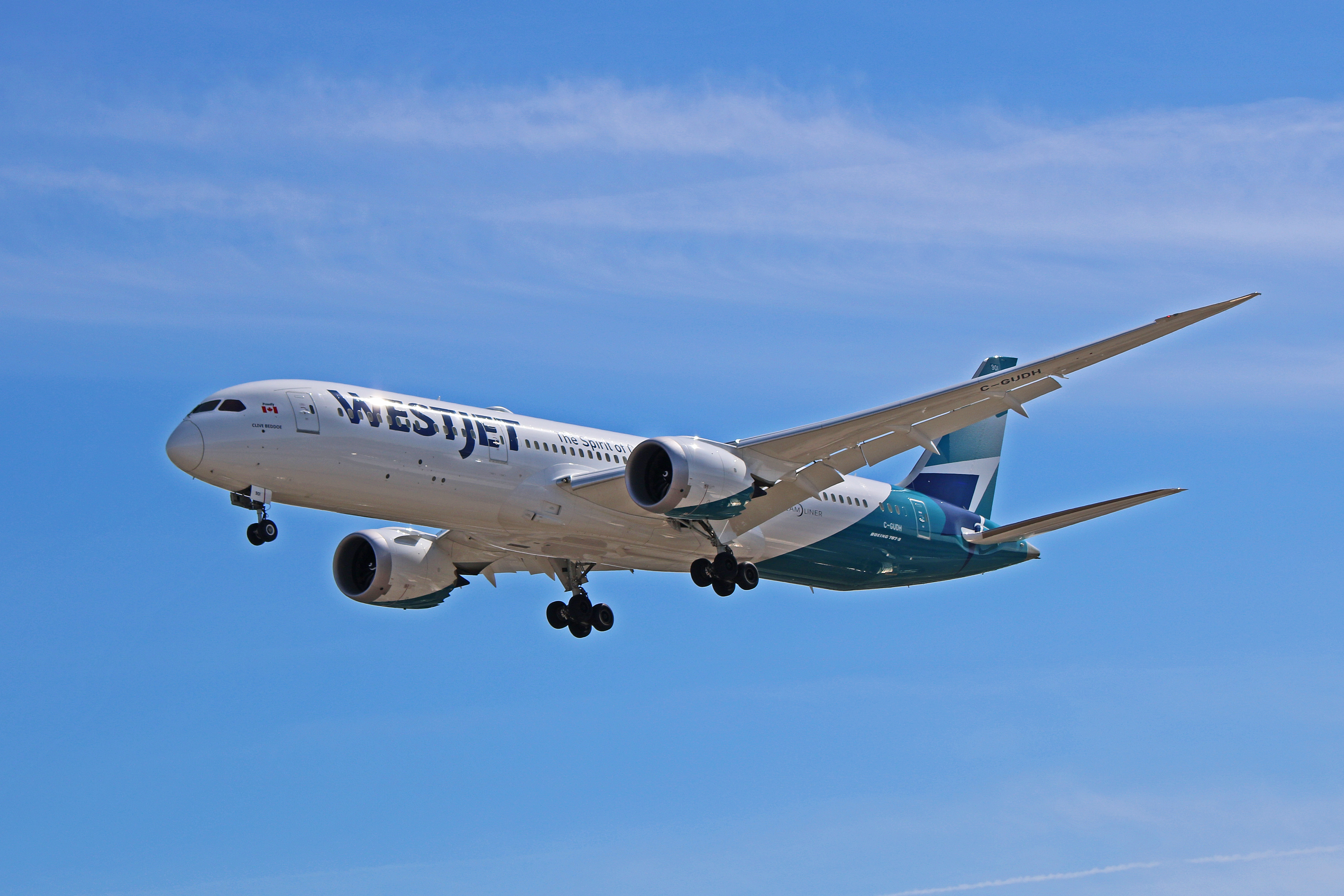 c-gudh westjet airlines boeing 787-9 dreamliner toronto pearson yyz