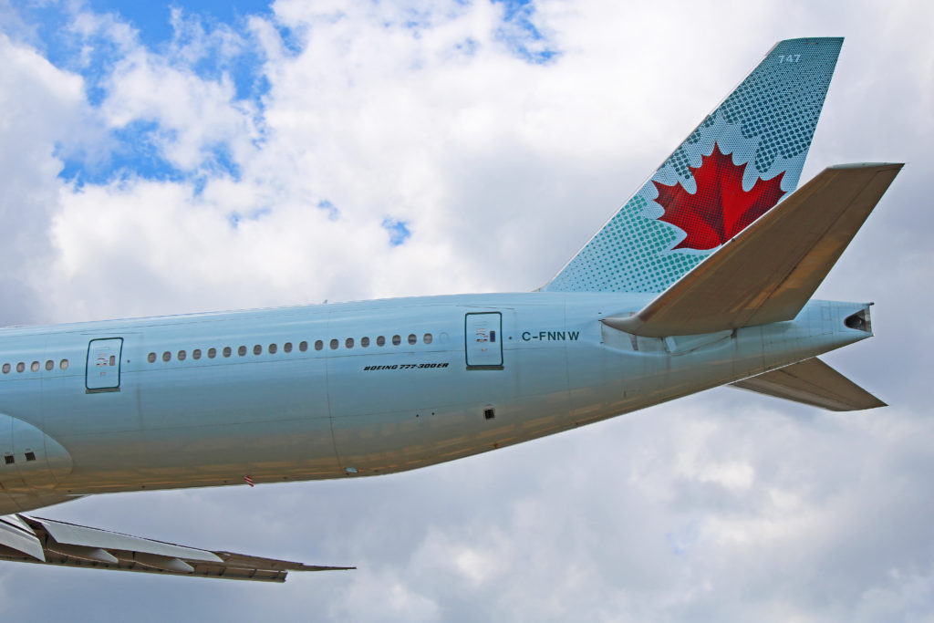 c-fnnw air canada boeing 777-300er