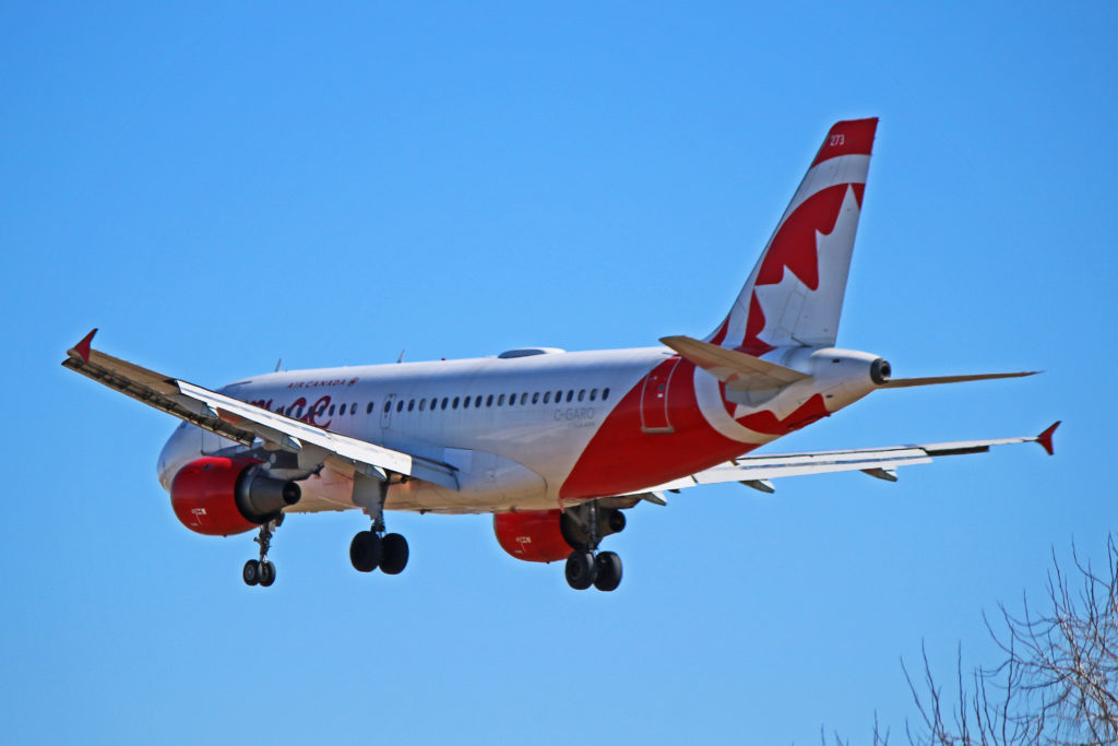 c-garo air canada rouge airbus a319-100