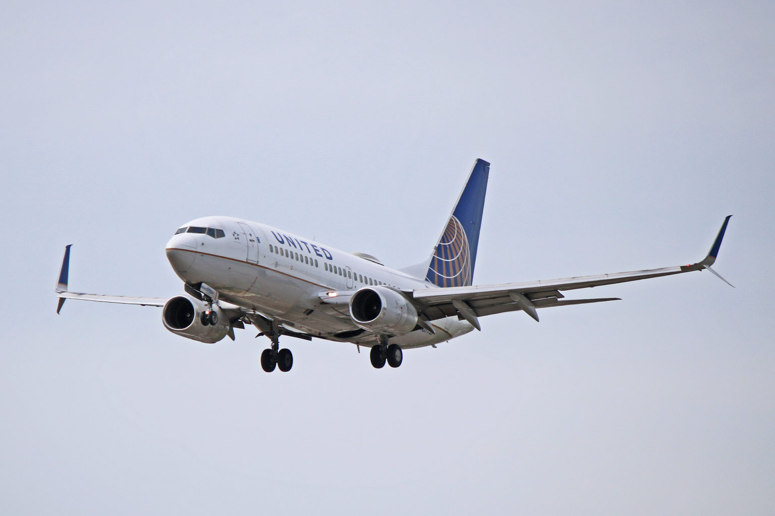 N27733: United Airlines Boeing 737-700 (1st Flew With Continental In '99)