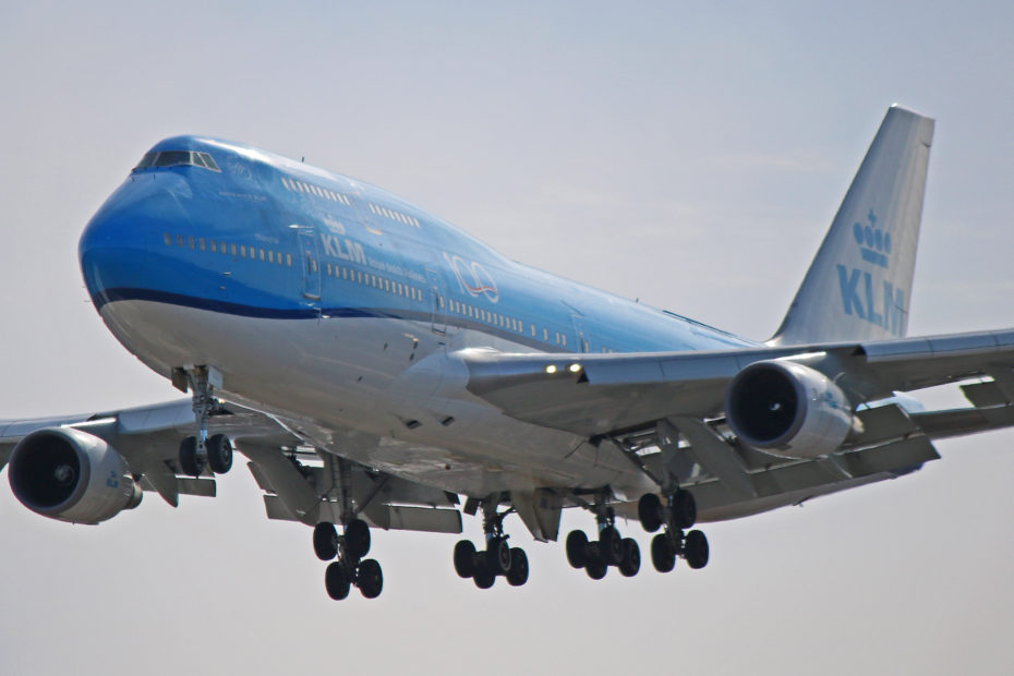 ph-bfw klm royal dutch airlines boeing 747-400m combi