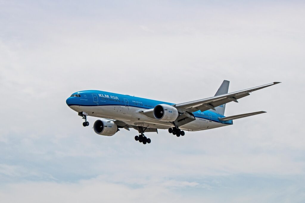 ph-bql klm asia boeing 777-200er royal dutch airlines
